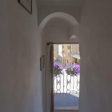 La Nave Casale Marittimo